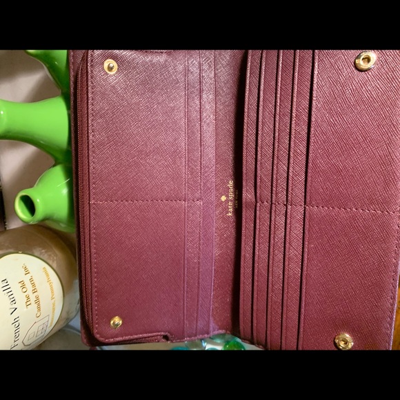 Kate Spade Checkbook Wallet - Picture 5 of 8